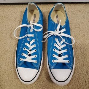 Royal Blue Converse Chuck Taylor Ox All Star low top Converse!!